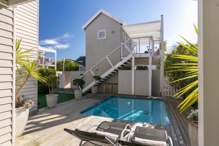 3 Bedroom Property for Sale in Thesen Islands Western Cape